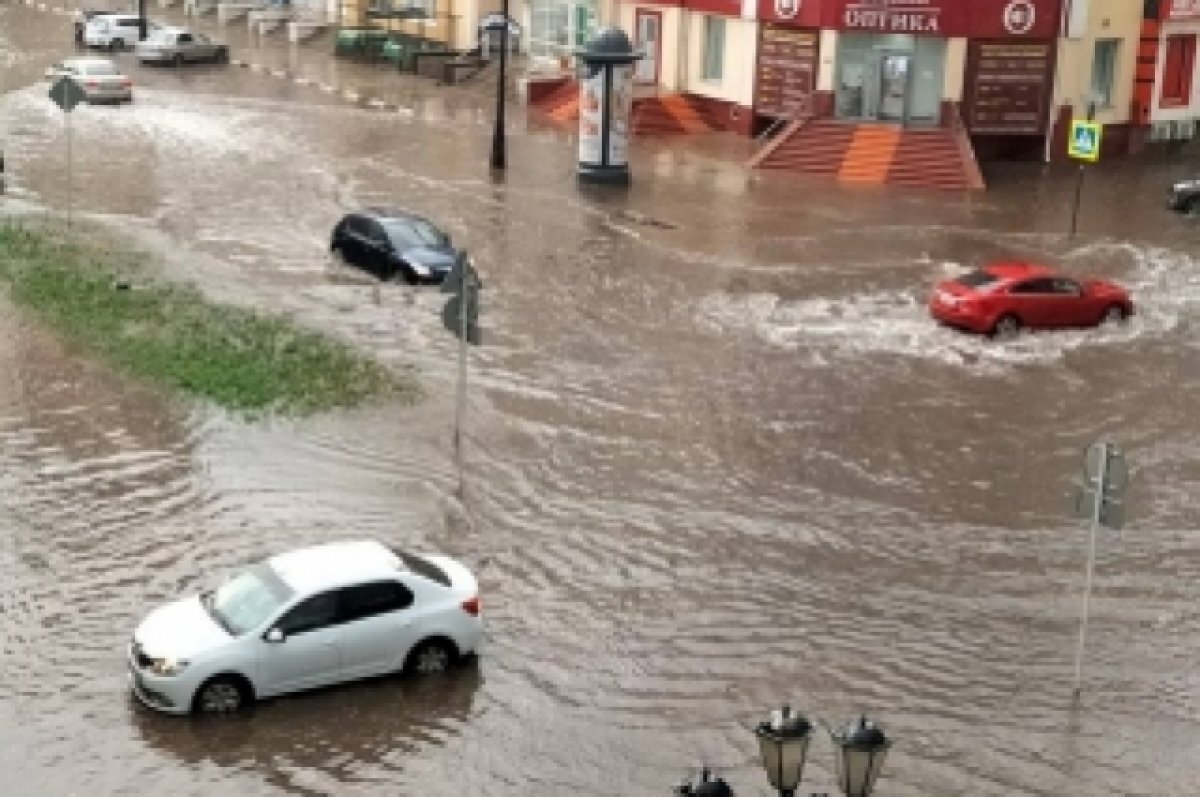    Жители Белгорода жалуются на то, что после каждого дождя город затапливает