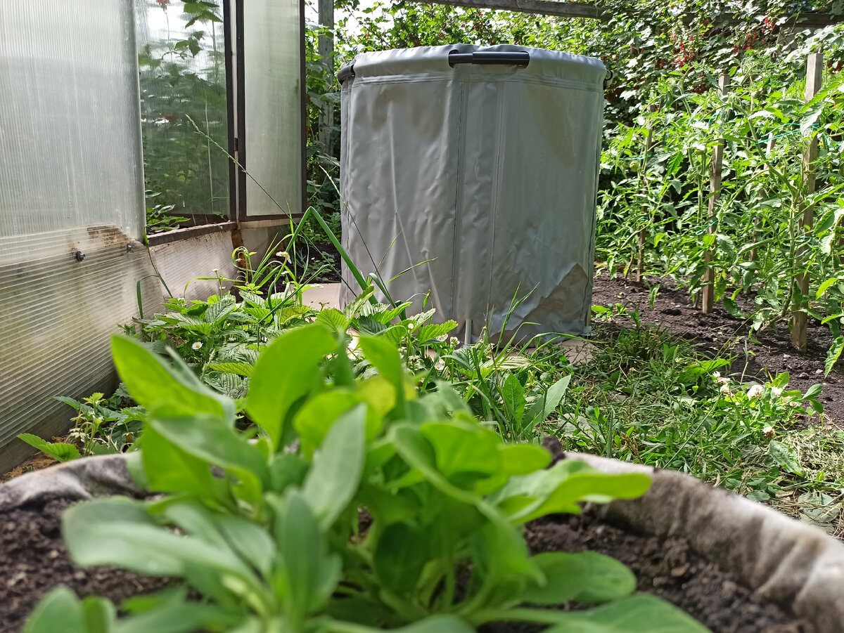 Складная бочка из ПВХ в собранном виде.