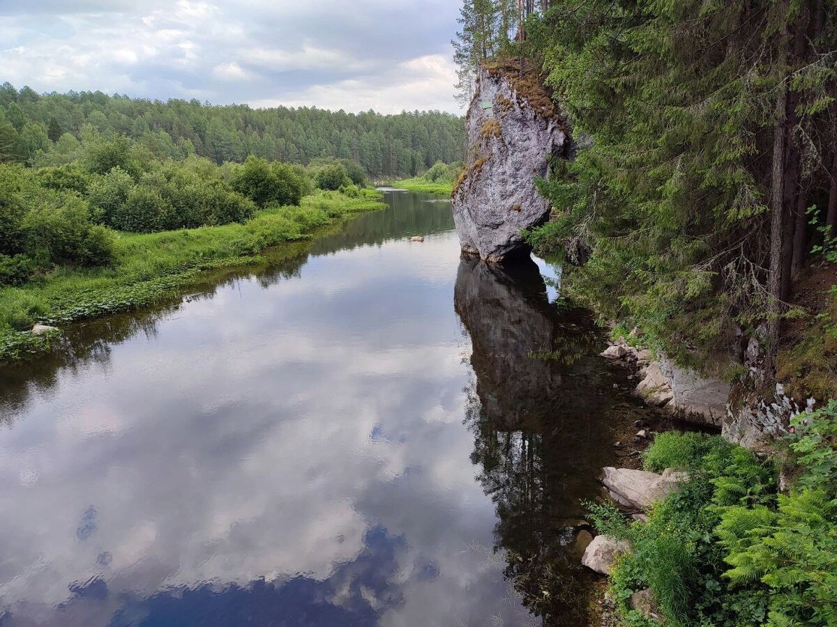 Сплав по реке Чусовая камень Дыроватый