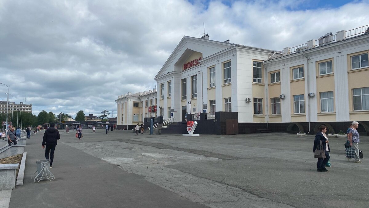 Тагил 3. Тагил 3. Тагил 3. Демидовский завод нижний тагил. Гостиница тагил кафе летний сад.