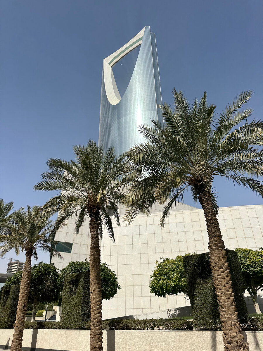 Kingdom Tower, главный небоскреб Рияда