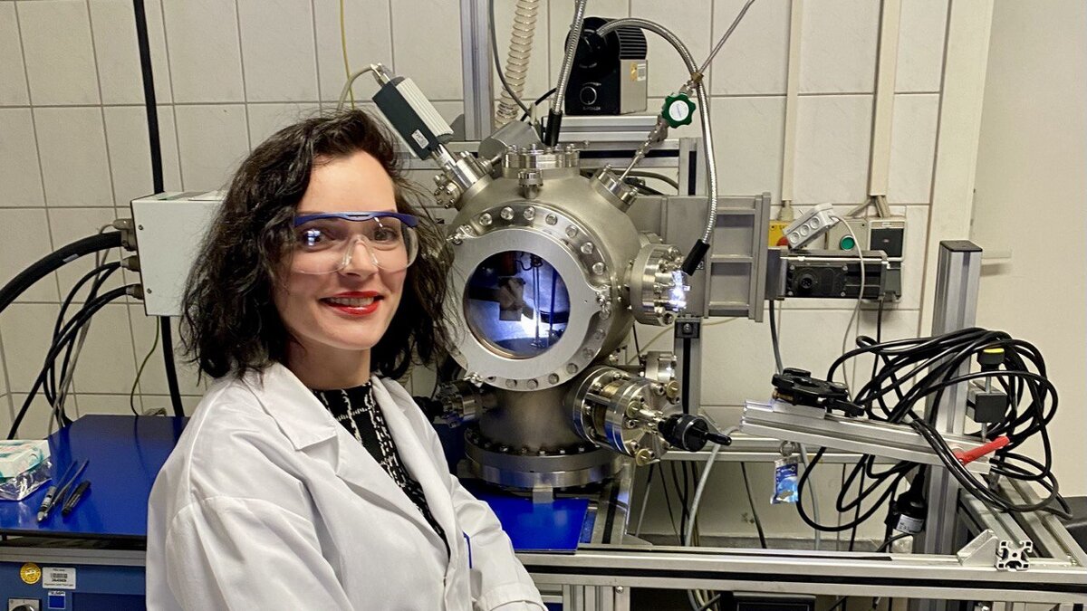 Соавтор исследования Любовь Торопова проводила исследования в лаборатории в Германии. Фото: Любовь Торопова. 