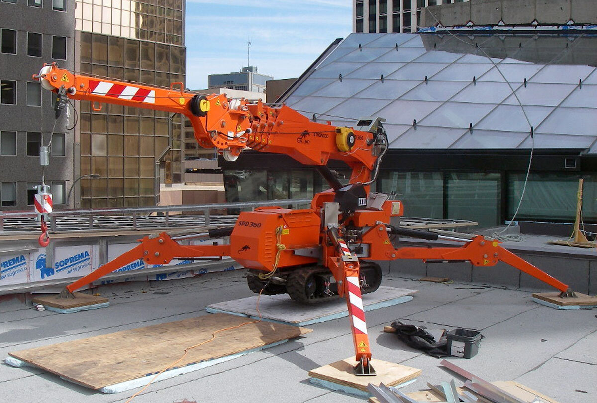 Малогабаритный автокран 5 тн. Самоходный мини кран. Самый маленький кран. Самый маленький кран. Китайский мини кран.