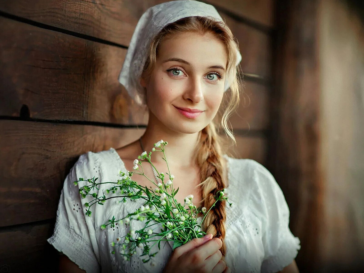 Деревенская красавица