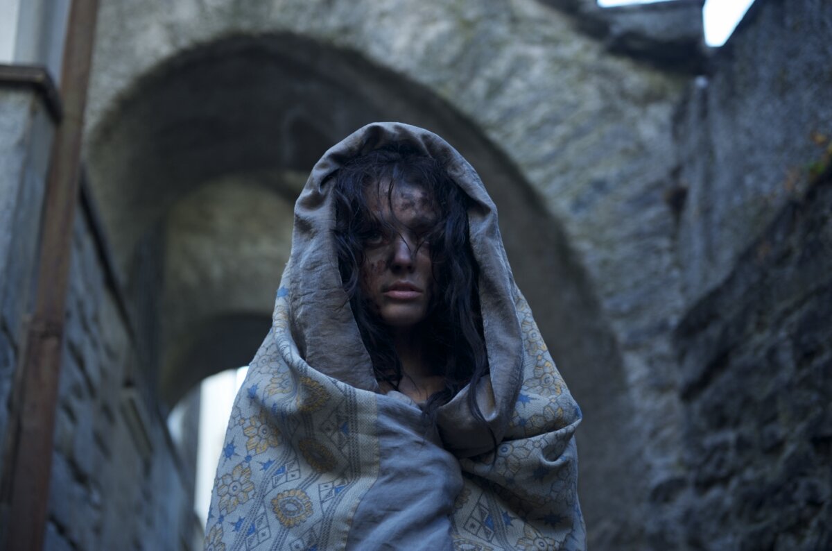 Кадр из фильма "Пастушья кукла" (2010)