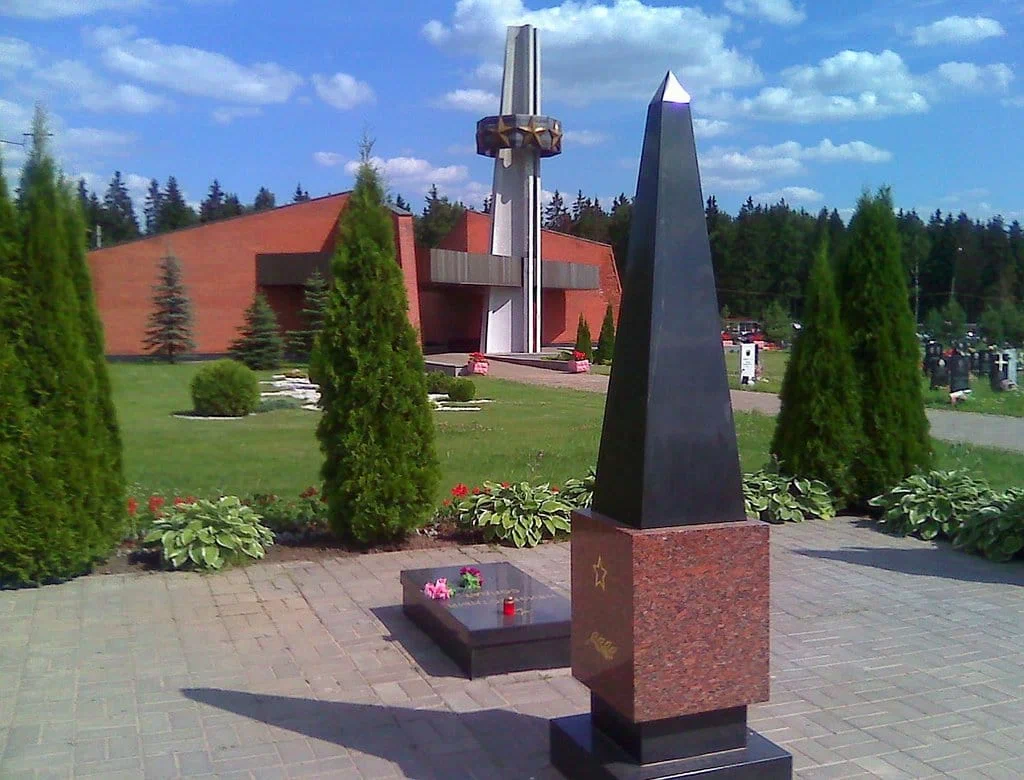 перепечинское кладбище москва. перепечино кладбище администрация. перепечинское кладбище участок 35. переченское москва перепечинское кладбище. ленинградское шоссе перепечинское кладбище.