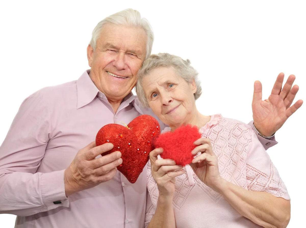 Долголетие семьи. Подарки для пожилых людей. Пожилые люди. Сердце пожилого. Здоровое сердце у пожилых.