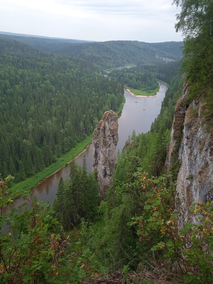 Скала панорамная Усьва