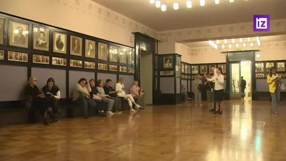    Космонавты возьмут чайку, символ МХТ им. Чехова, на орбиту