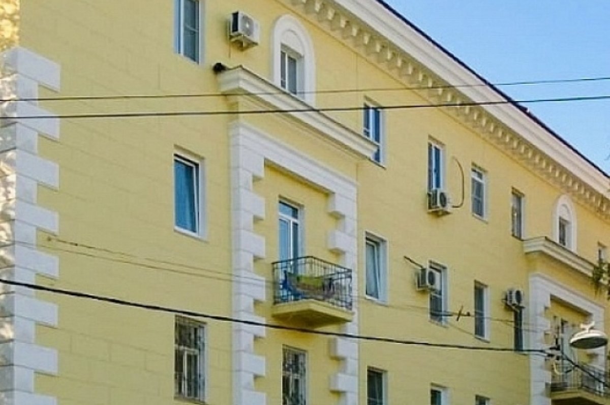    У офиса Следственного комитета в Волгограде найден труп мужчины