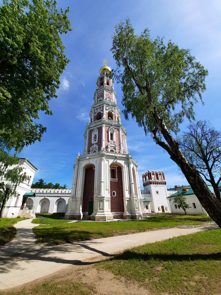 Фото ph_zakharenkova 2022, Москва, Новодевичий монастырь