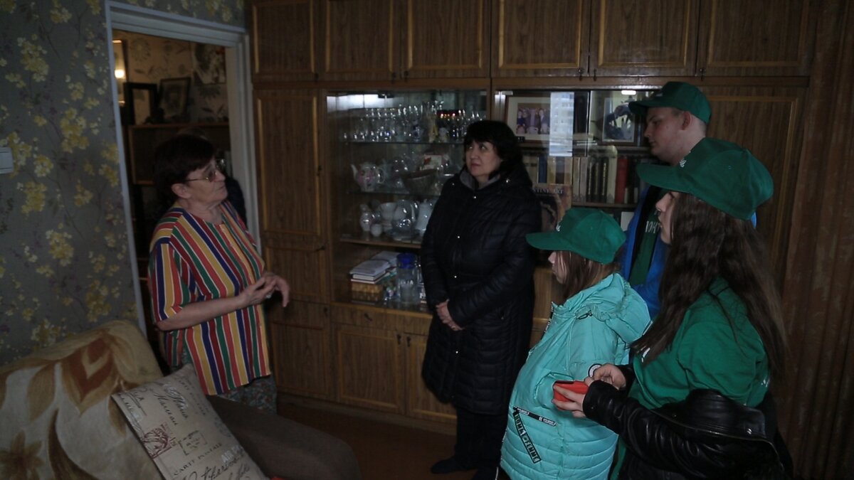 Волонтеры навещают Маргариту Миновну