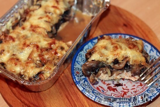 Куриное филе с грибами