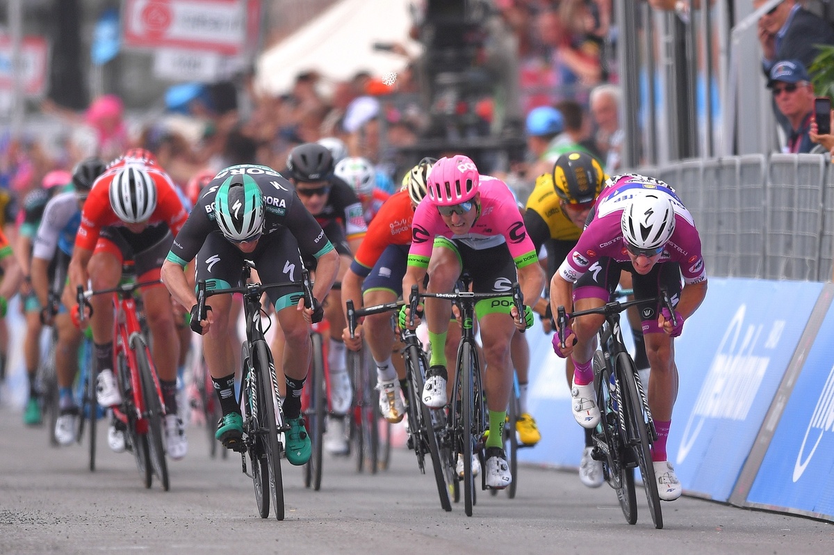 Финиш седьмого этапа «Джиро д’Италия»