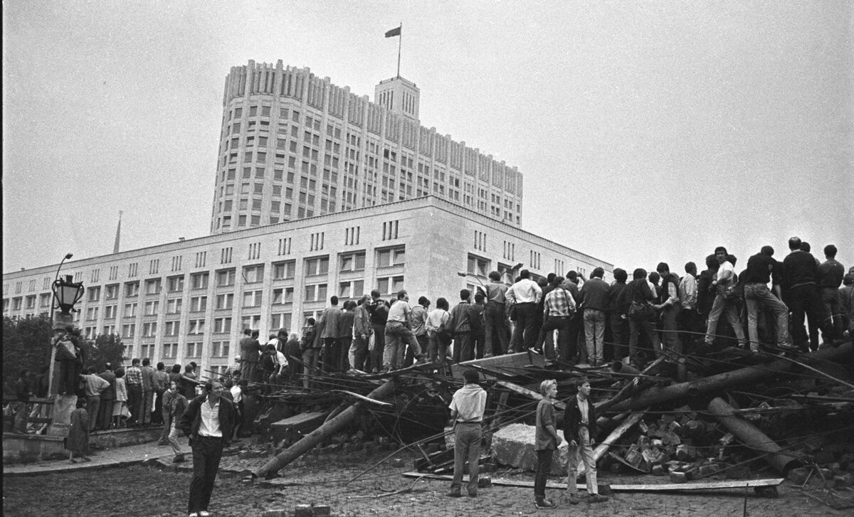 Август 1991 года: вспоминаем, как это было | Вечерняя Москва | Дзен