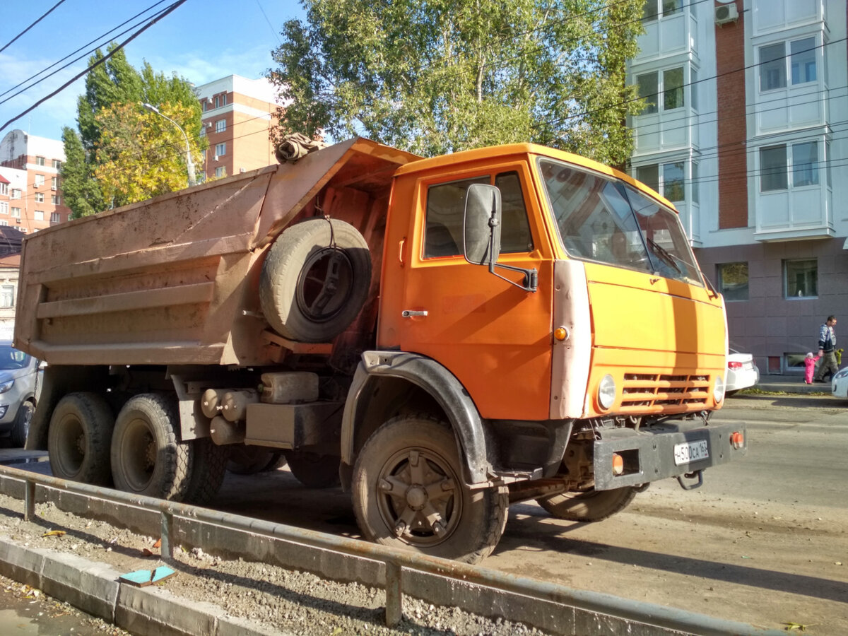 Камаз 5511. КАМАЗ 5511 самосвал. КАМАЗ-5511 строительный самосвал. Грузовой самосвал КАМАЗ 5511. Автосамосвалов КАМАЗ 5511.