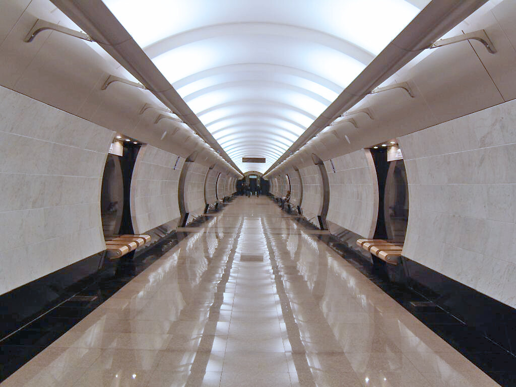 Фото станции Международная.