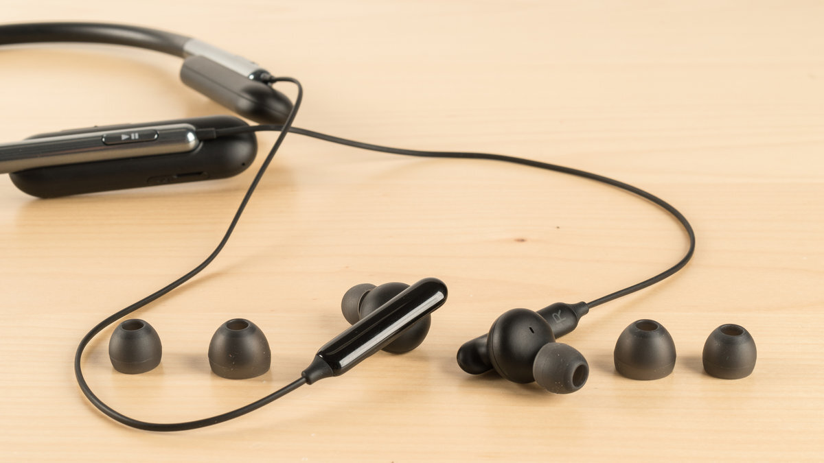 Рынок беспроводных наушников – один из самых меееедлено развивающихся 