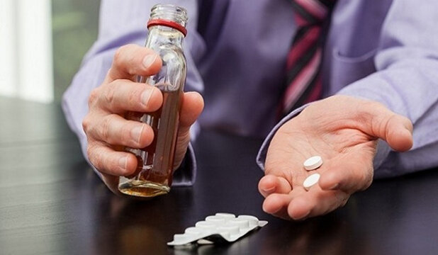 Алкоголь и антибиотики: почему они несовместимы, как правильно их принимать