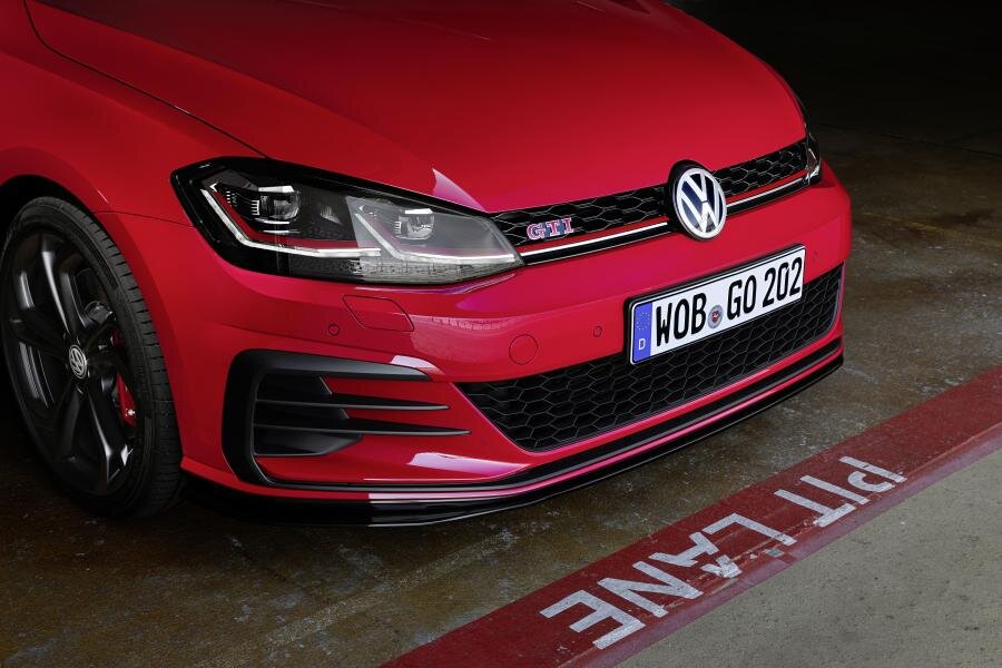 Volkswagen Golf GTI TCR 3-Door (Typ 5G) 2019 года