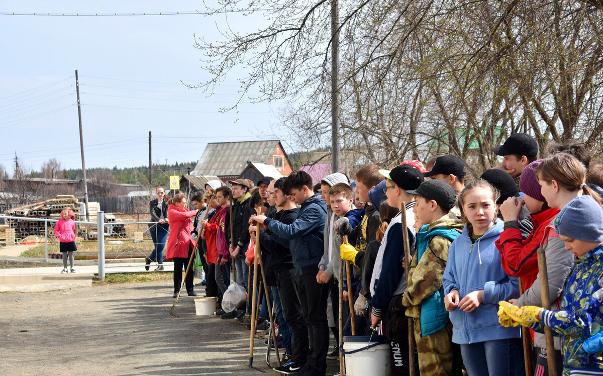 Линейка перед субботником