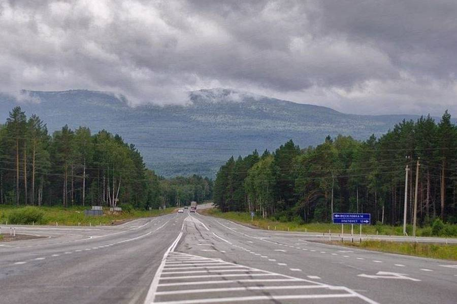 Трасса м5 сатка челябинск. Трасса м5 Златоуст Златоуст Уреньга. Уральские горы перевал трасса м5. Перевал Уреньга м5. Уральские горы трасса Уфа Челябинск.