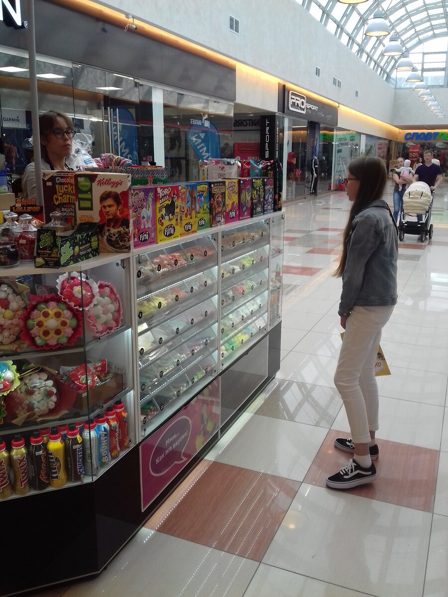 У ребенка глаза разбегаются от такого натюрморта) Фото: Пермский блогер (с)