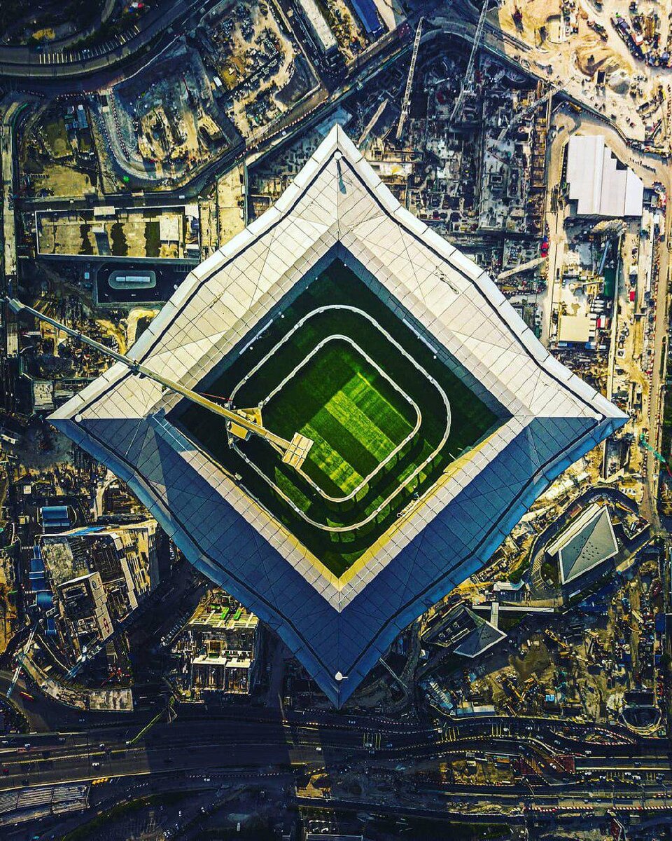 Фото by by.FAB https://www.instagram.com/p/B11IFwopTKs/