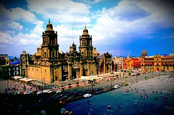 Площаль Сокало Мехико.