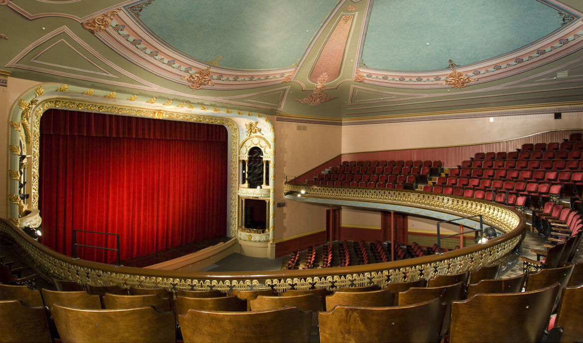 Theatre hall. Мюзик-Холл (театр, Санкт-Петербург). Санктбетербургсикй театр Мюзик-Холл. Театр Мьюзик Холл Санкт-Петербург. Театр Мюзик Холл СПБ.