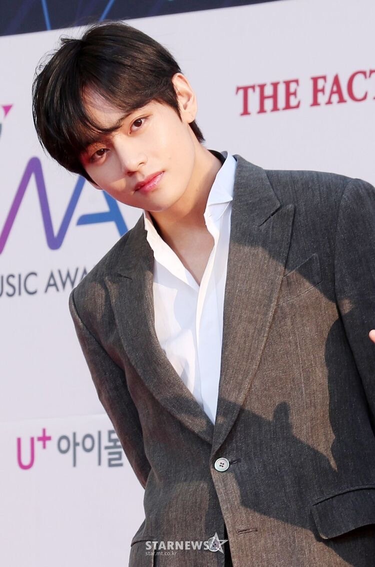 1.Тэхён (Bts)💜