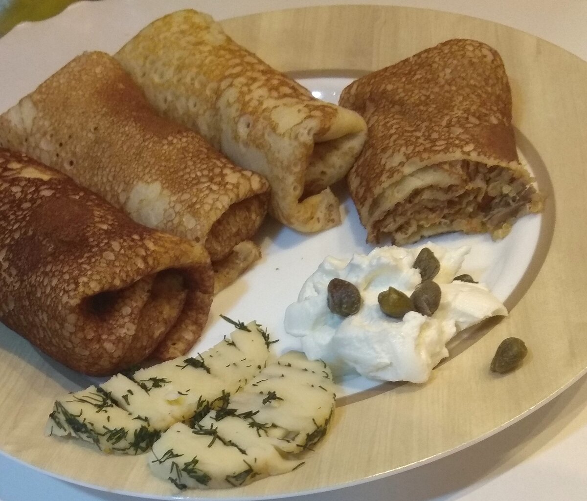  Блинчики получаются сытные, вкусные и необычные.