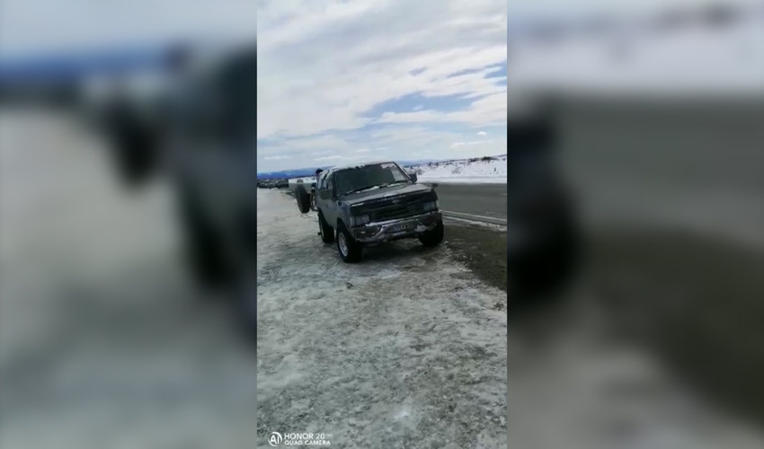 Кадры из видео: Whatsapp «Зимняя рыбалка»