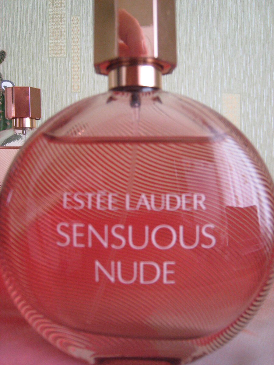 парфюм Estée Lauder от Sensuous NUDE  