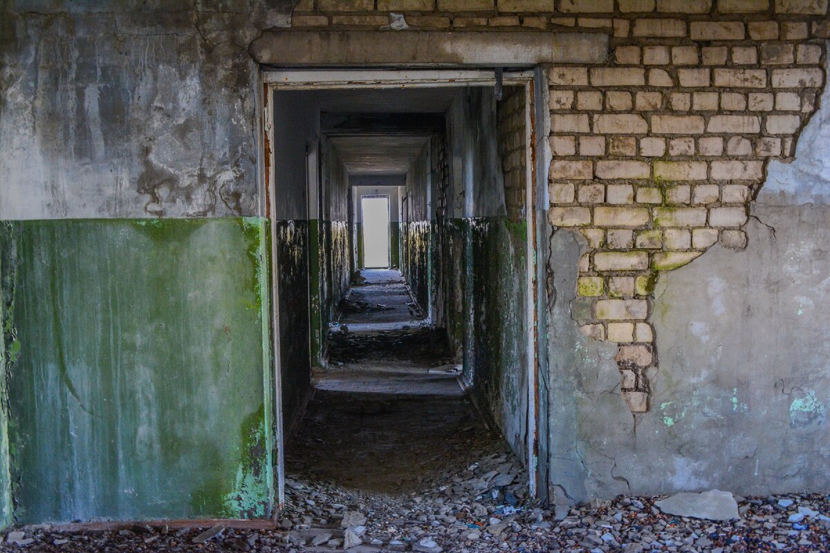 Коридор между квартирами 