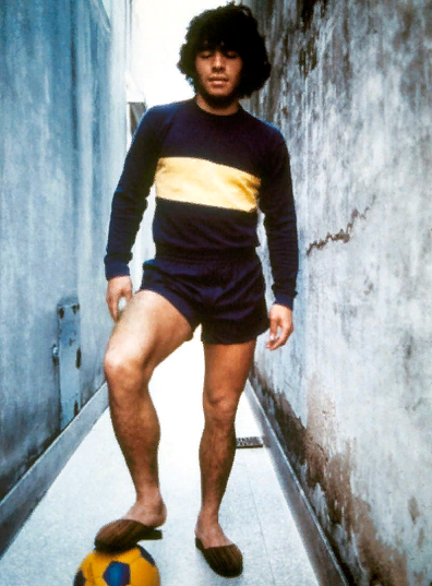 Диего Марадона в молодости.