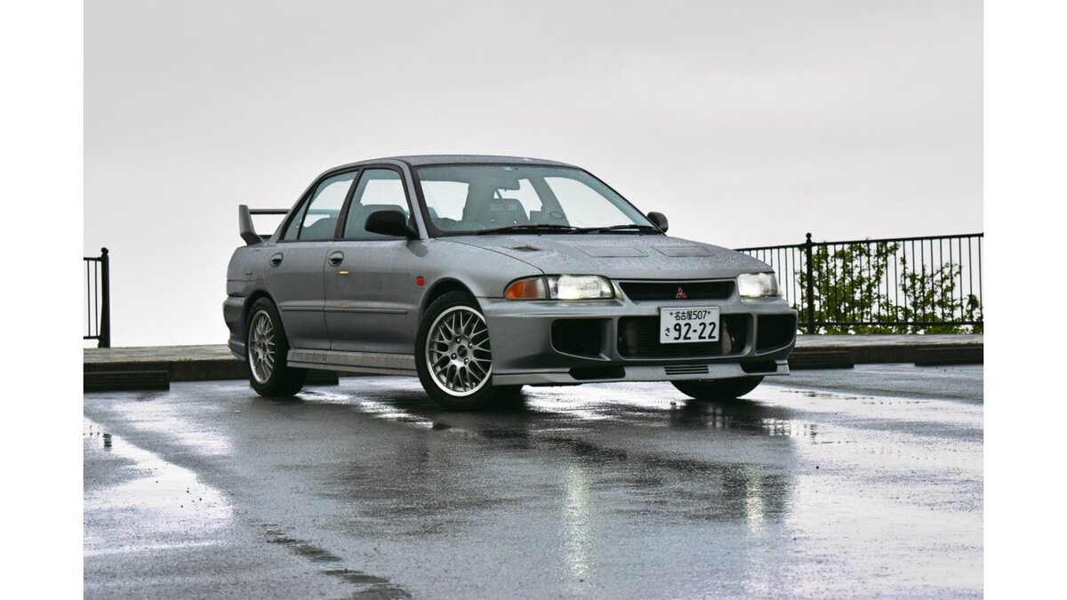 фотография Mitsubishi Lancer Evolution III GSR (CE9A)