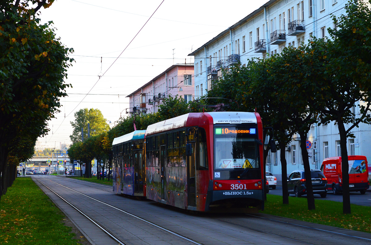 Трамвай лм-68м3. Трамвайный вагон лм-68м3. Санкт Петербург трамвай лм 68м3. Лм-68м Санкт-Петербург.