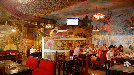 Интерьер одного из залов кафе. Фото из свободного доступа