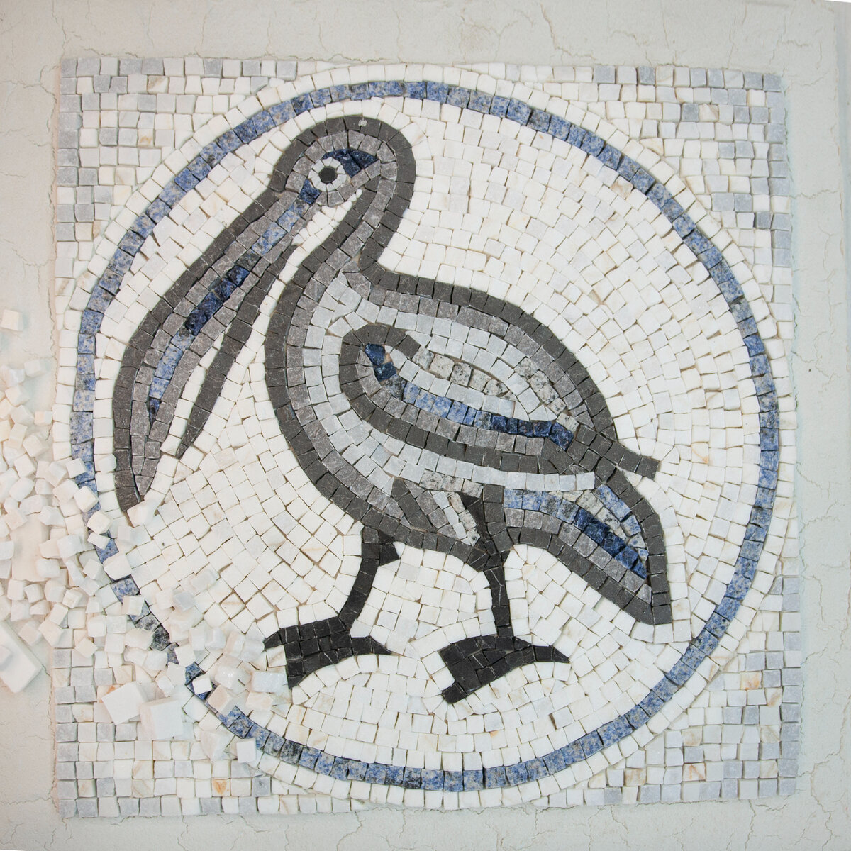 римская мозаика, пеликан, натуральные камни, смальта