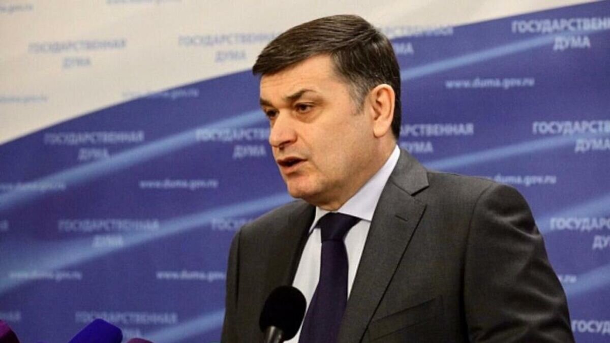    Член президиума Генерального совета партии "Единая Россия" Адальби Шхагошев© Фото пресс-службы депутата