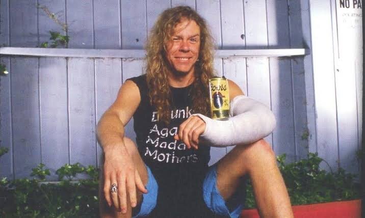 Джеймс после падения со скейта в июле 1986 года.