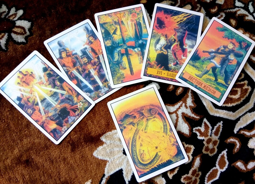 Таро для Тельцов на ближайший месяц