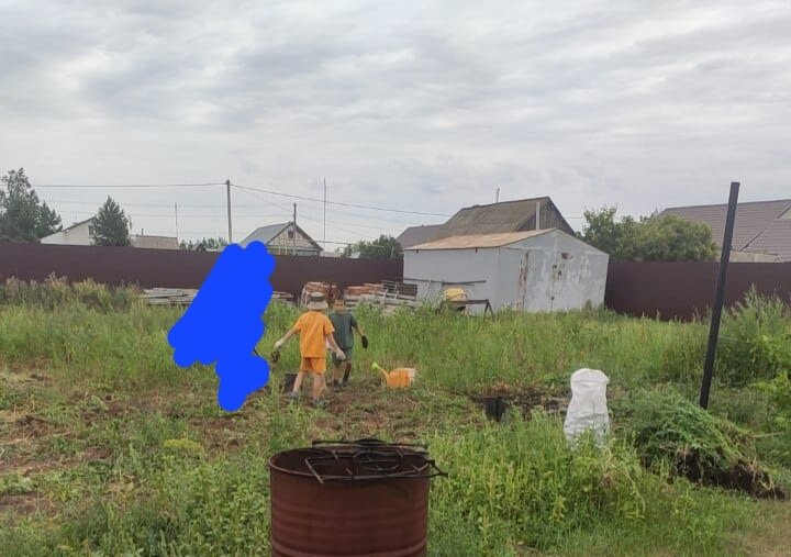  Замазала зятя, он без майки на фото 