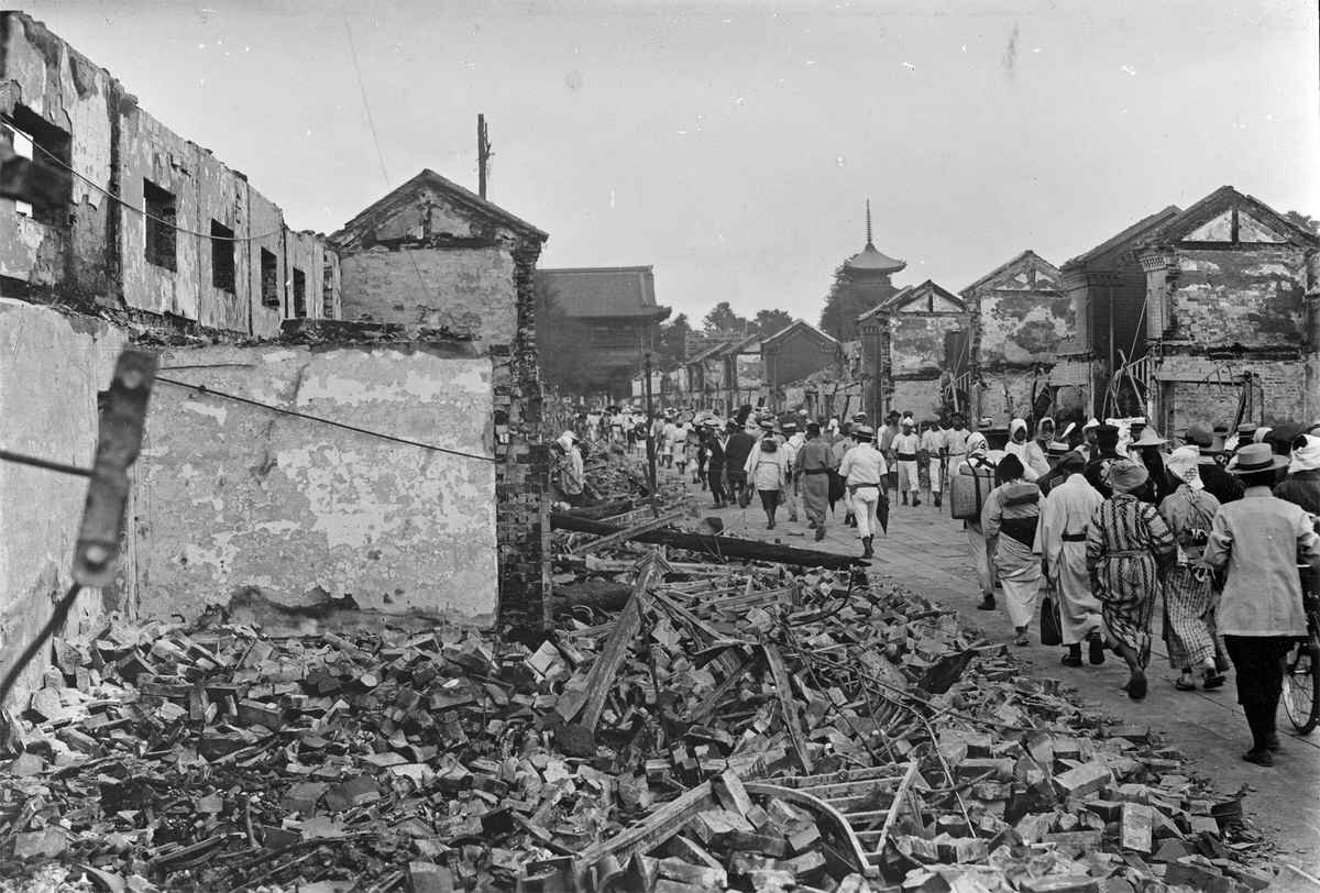 Великое землетрясение канто. Великое землетрясение Канто 1923 год.. 1 Сентября 1923 года в Йокогаме. Землетрясение в Японии.