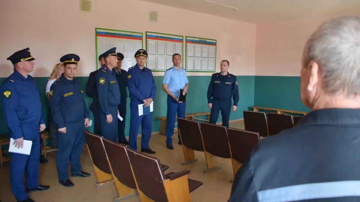     Прокурор Волгоградской области Денис Костенко проверил соблюдение законодательства в ФКУ «ИК №24» в Камышинском районе, сообщили в пресс-службе надзорного органа.