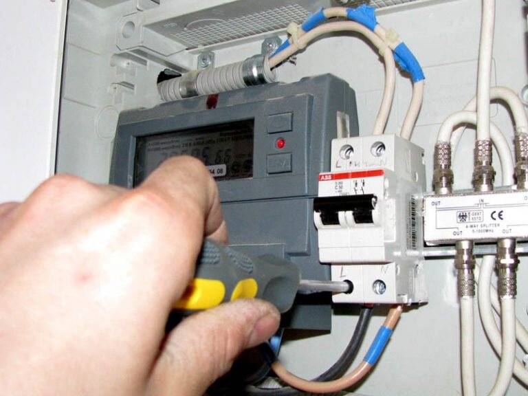    В Оренбурге на ряде улиц 25 сентября не будет света Белов Михаил Александрович