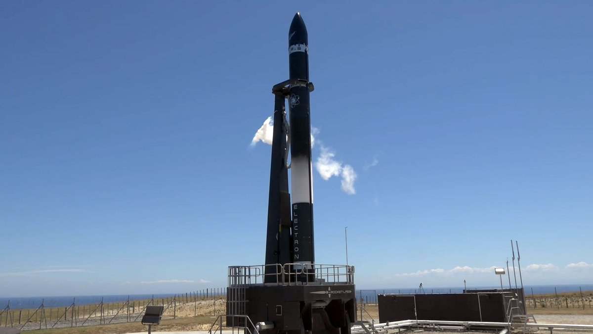 Бэк ракета. Rocket Lab LC-1. Electron ракета. Ракета электрон новая Зеландия. Электрон ракета-носитель.