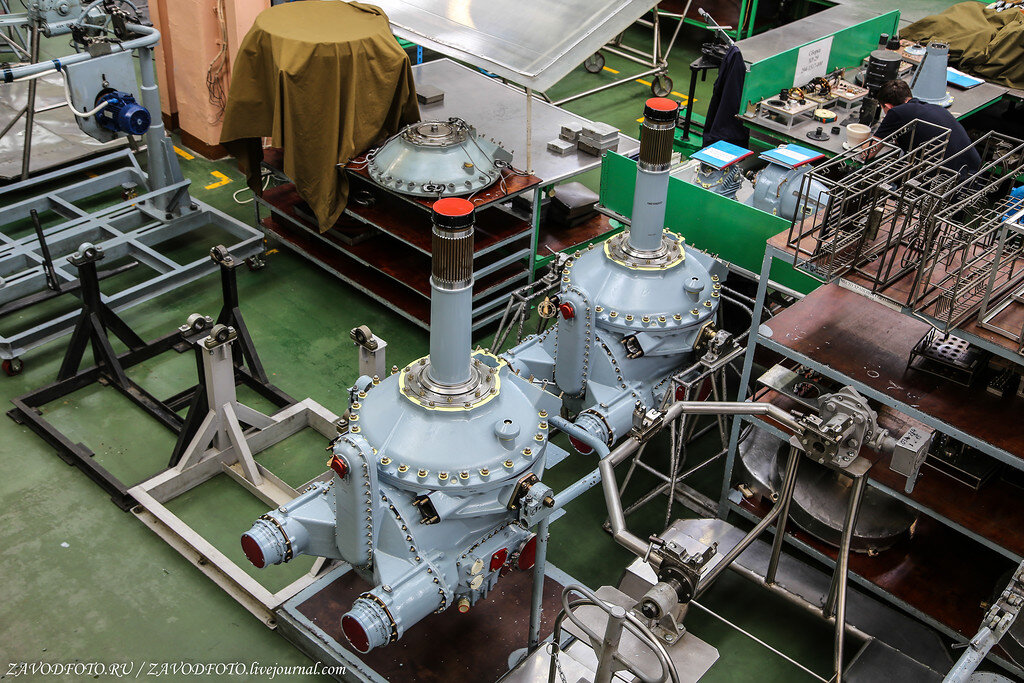 главный редуктор. вр 26 редуктор вертолетный. главный редуктор вр-14 вертолета ми-8. вр 14 вр 8. главный редуктор вр-14 вертолета ми-8.