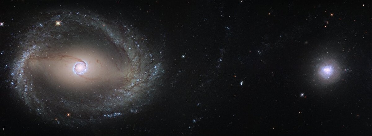 NGC 1512 и NGC 1510 